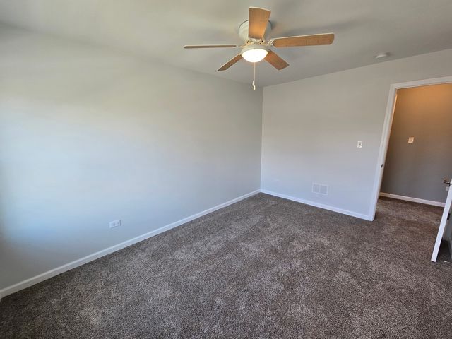 4 Joseph Court, Midlothian, IL 60445