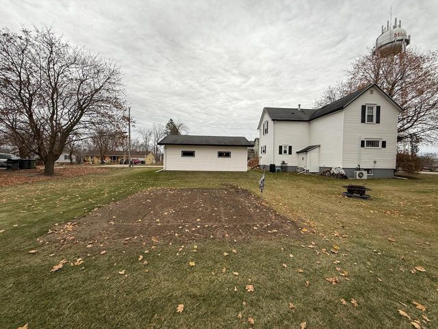351 Randolph STREET, Mishicot, WI 54228