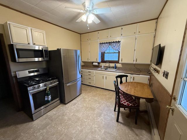 351 Randolph STREET, Mishicot, WI 54228