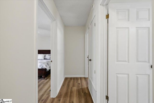 90 Southwood Drive, Greenville, SC 29605