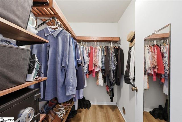 90 Southwood Drive, Greenville, SC 29605