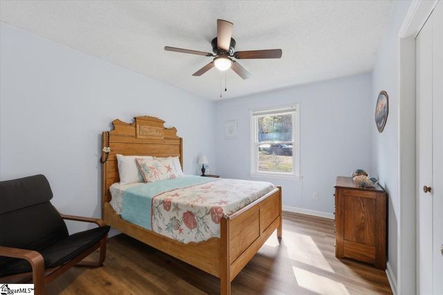 90 Southwood Drive, Greenville, SC 29605