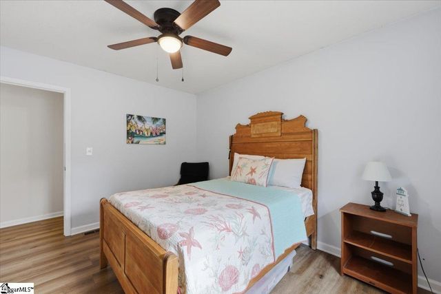 90 Southwood Drive, Greenville, SC 29605