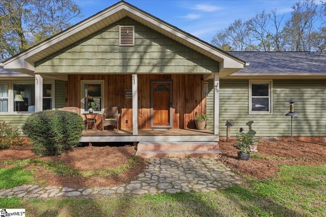 90 Southwood Drive, Greenville, SC 29605