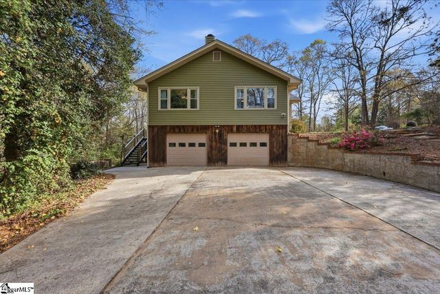 90 Southwood Drive, Greenville, SC 29605