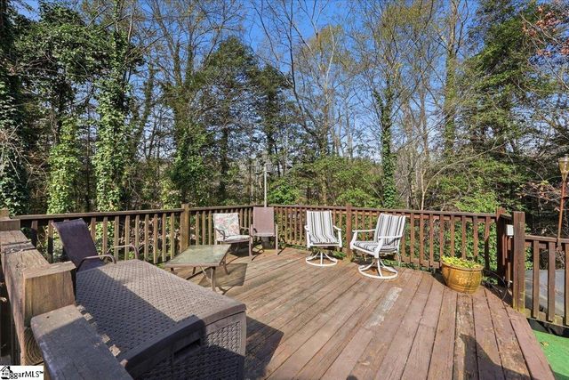 90 Southwood Drive, Greenville, SC 29605