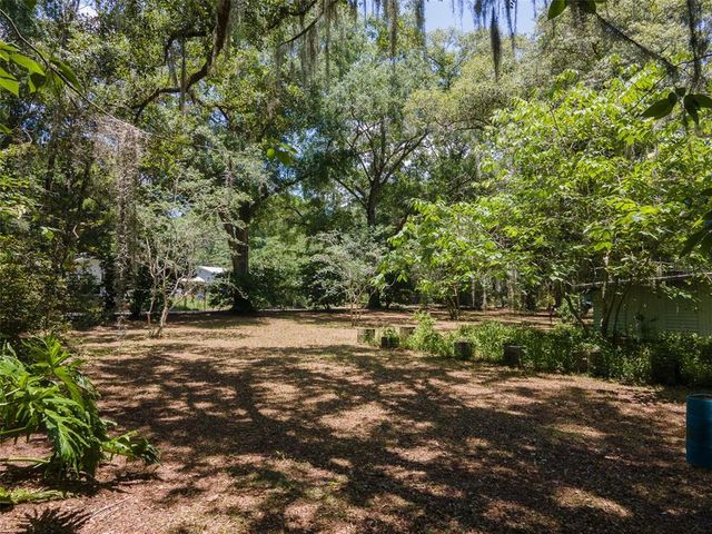 1805 SE 47TH TERRACE, Gainesville, FL 32641