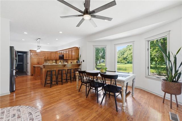 12904 Quail Ridge, Lee's Summit, MO 64086