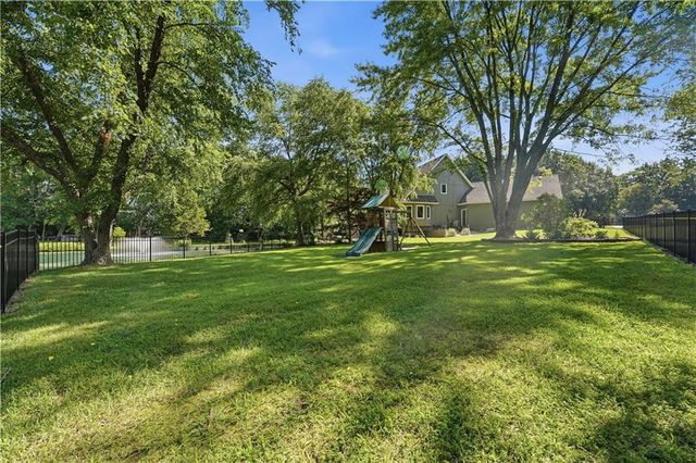 12904 Quail Ridge, Lee's Summit, MO 64086