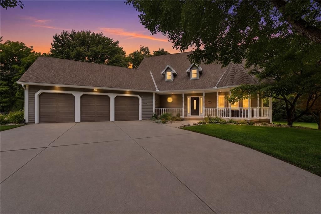 12904 Quail Ridge, Lee's Summit, MO 64086