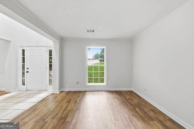 208 Foxdale Court, Lagrange, GA 30240
