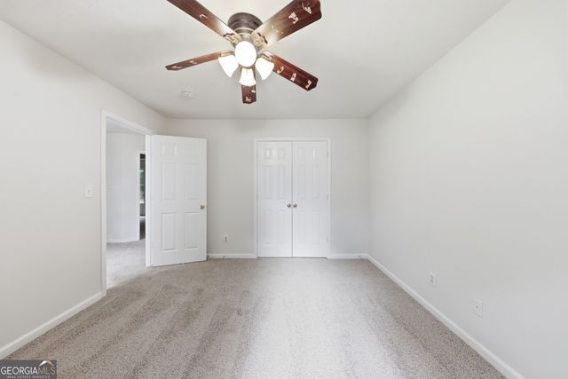 208 Foxdale Court, Lagrange, GA 30240