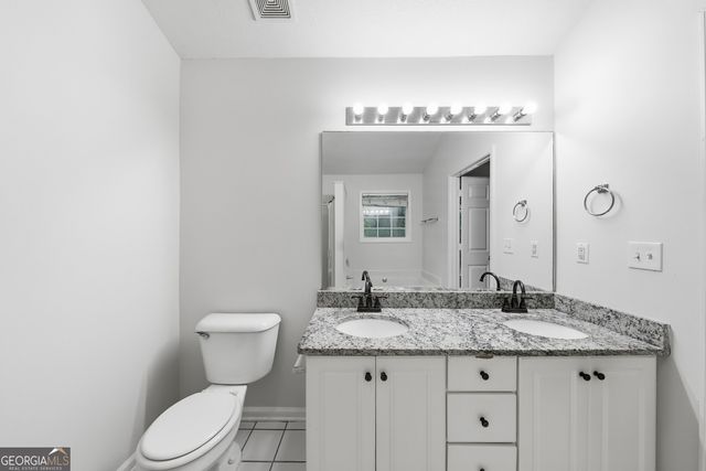 208 Foxdale Court, Lagrange, GA 30240
