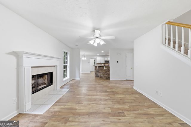 208 Foxdale Court, Lagrange, GA 30240