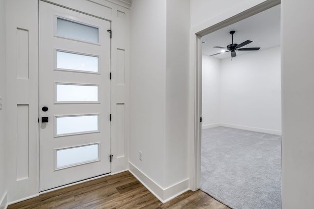 9018 E 33rd Cir S, Wichita, KS 67210