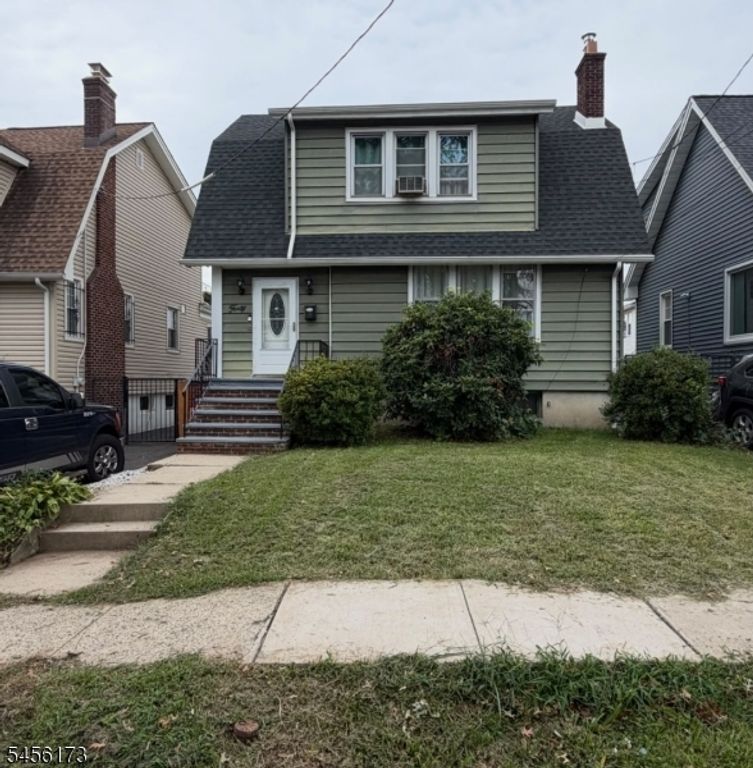 40 Glorieux St, Irvington Twp., NJ 07111