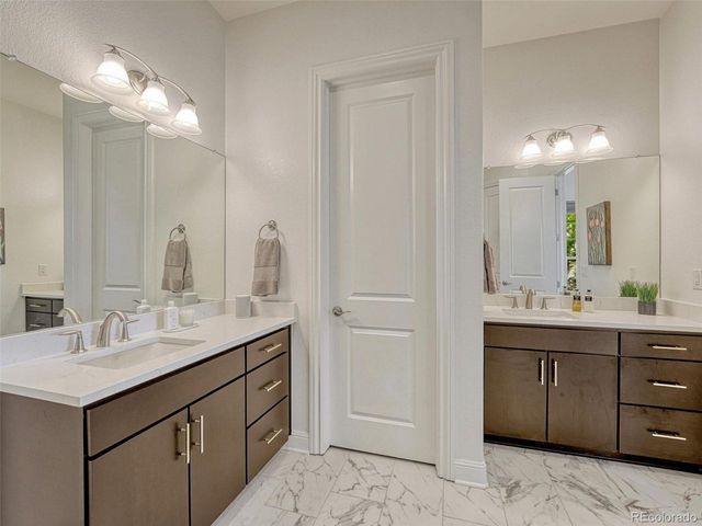 8393 S Winnipeg Ct, Aurora, CO 80016