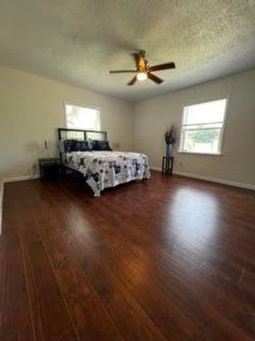 1007 AVON Road, West Palm Beach, FL 33401