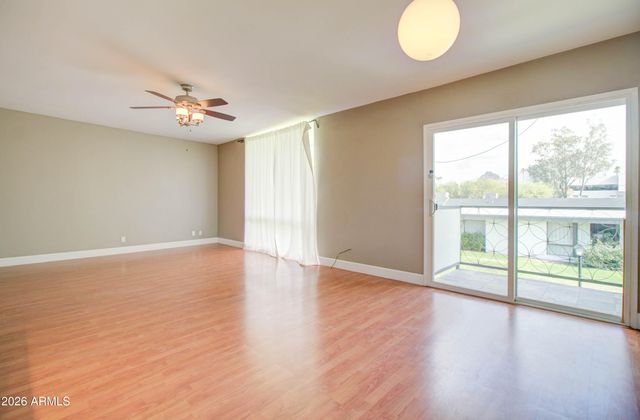 3242 E Camelback Road 207, Phoenix, AZ 85018