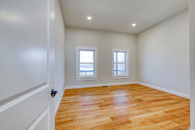 133 W Mombasha Road, Monroe, NY 10950