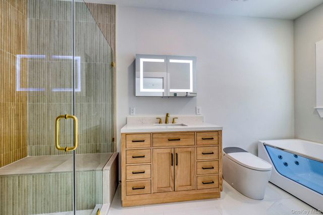 133 W Mombasha Road, Monroe, NY 10950