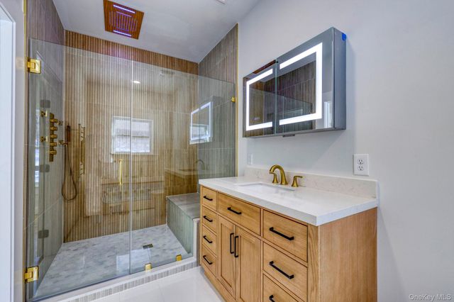 133 W Mombasha Road, Monroe, NY 10950