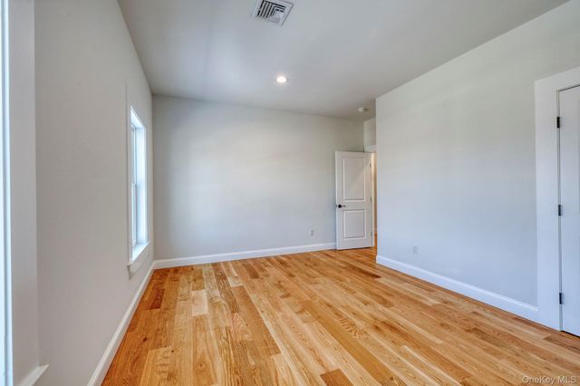 133 W Mombasha Road, Monroe, NY 10950