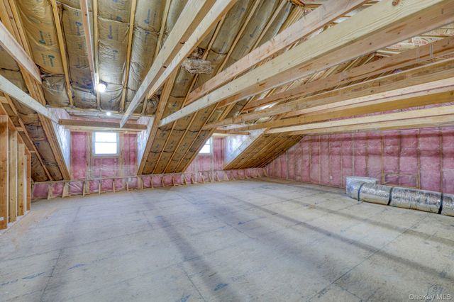 133 W Mombasha Road, Monroe, NY 10950