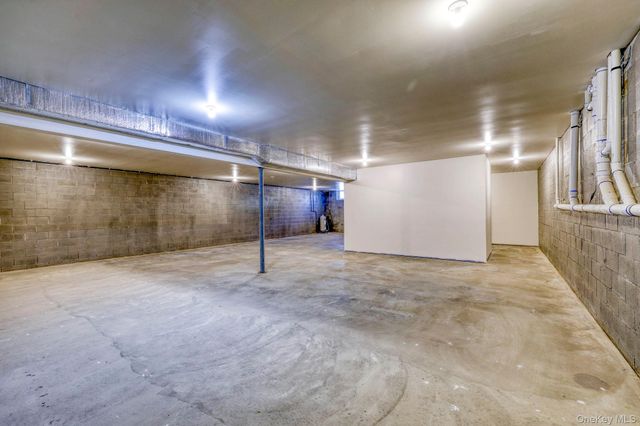 133 W Mombasha Road, Monroe, NY 10950