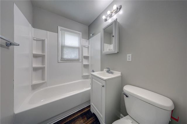 11303 Donnelly Avenue, Kansas City, MO 64134