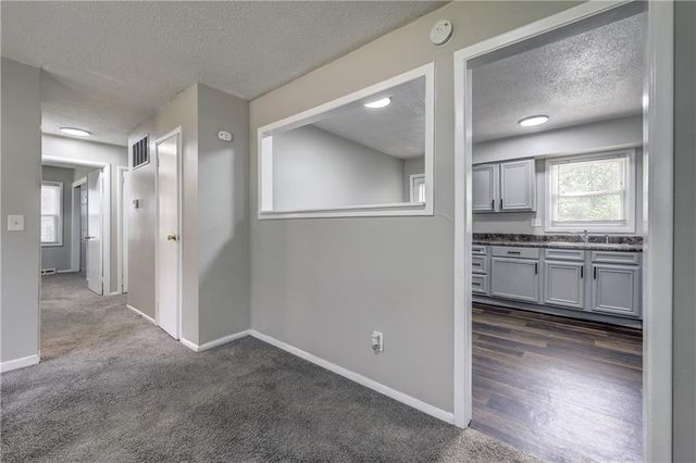 11303 Donnelly Avenue, Kansas City, MO 64134