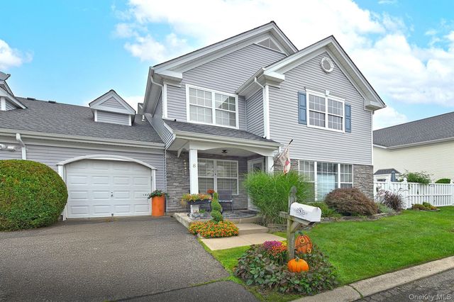 8 Lavern Drive, Middle Island, NY 11953