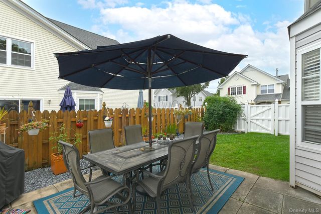 8 Lavern Drive, Middle Island, NY 11953
