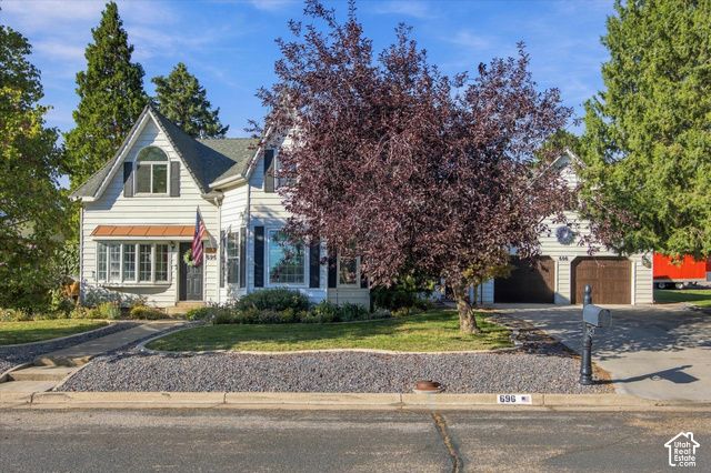 696 E 2550 N, North Ogden, UT 84414