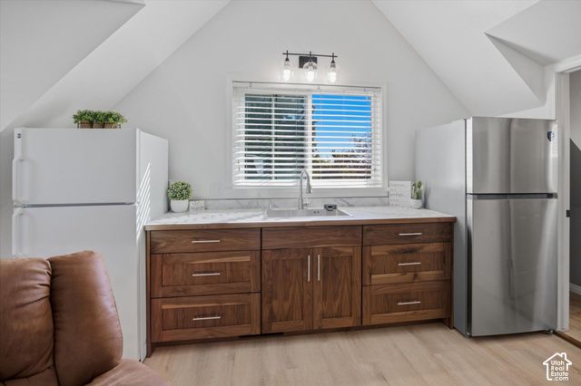 696 E 2550 N, North Ogden, UT 84414