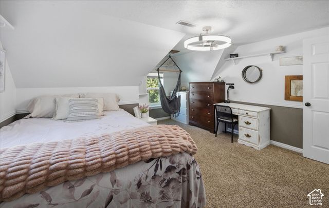 696 E 2550 N, North Ogden, UT 84414