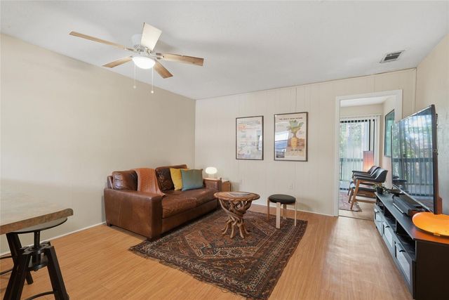2811 SW ARCHER ROAD Y232, Gainesville, FL 32608
