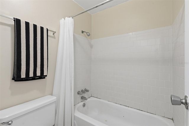 2811 SW ARCHER ROAD Y232, Gainesville, FL 32608