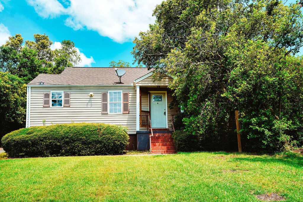 Image 1 of property listing at 2009 Ryan Road, Augusta, GA 30904