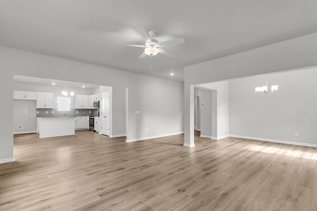 1915 Deercreek Drive, Manning, SC 29102