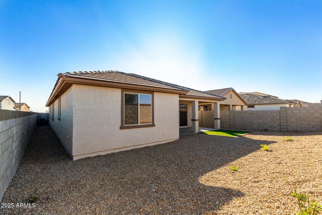18398 W MONTE LINDO Lane, Surprise, AZ 85387