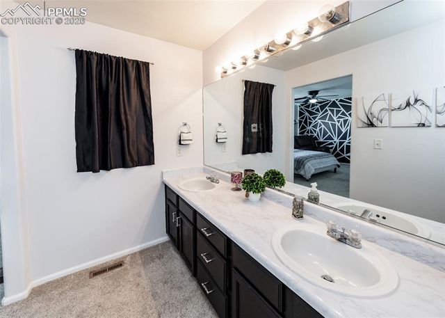 2214 Cowhand Place, Pueblo, CO 81008