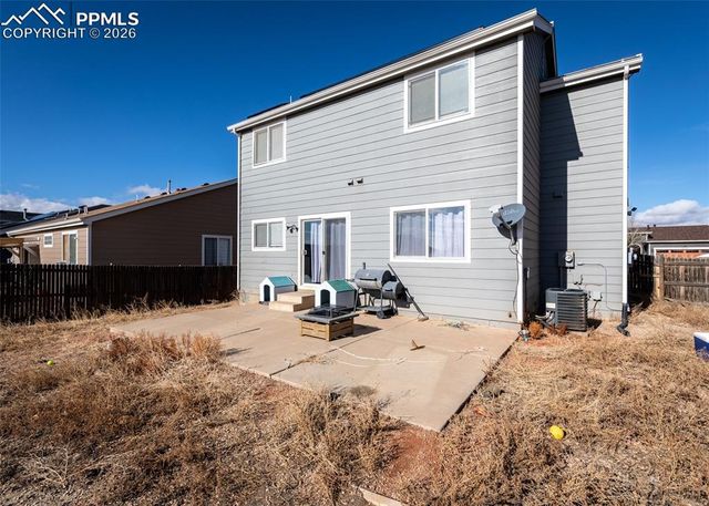 2214 Cowhand Place, Pueblo, CO 81008