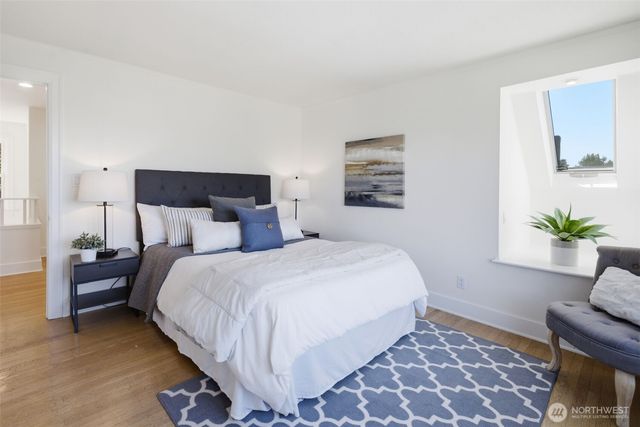 5006 Greenwood Avenue N, Seattle, WA 98103