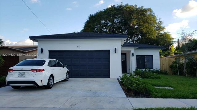 613 NW 10th St, Hallandale Beach, FL 33009
