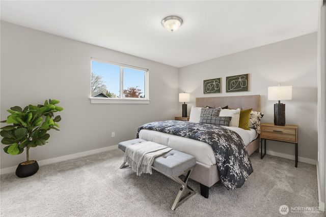 212 76th Place SW, Everett, WA 98203
