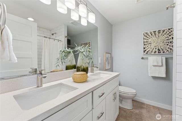 212 76th Place SW, Everett, WA 98203