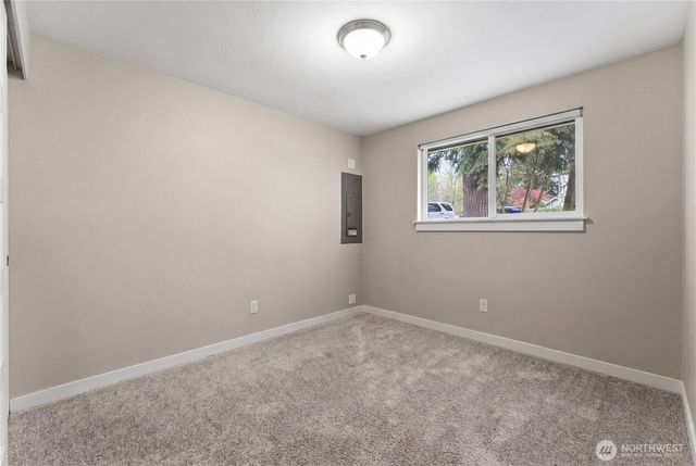 212 76th Place SW, Everett, WA 98203