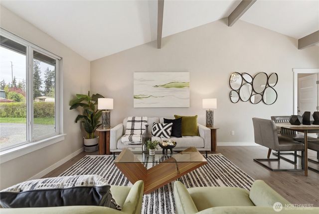 212 76th Place SW, Everett, WA 98203