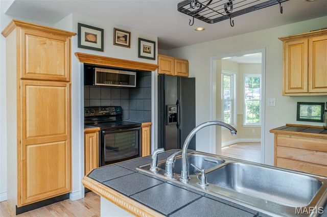 327 Hickory Spring Lane, Union, MO 63084
